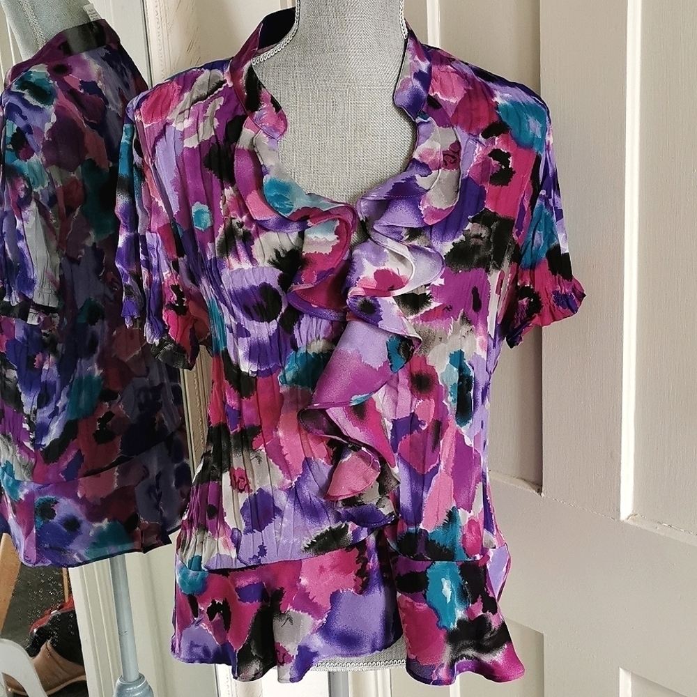 Allison Taylor cottagecore floral blouse. Size XL. EUC